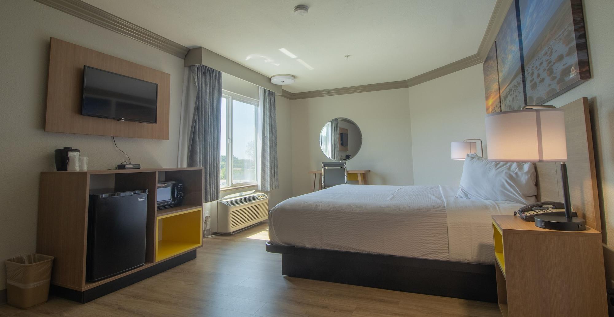 Days Inn By Wyndham Carlsbad Bagian luar foto